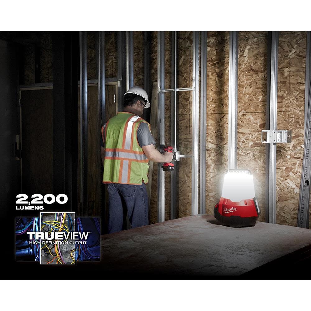 Milwaukee M18 RADIUS Compact Site Light with Flood Mode - Ascmtools