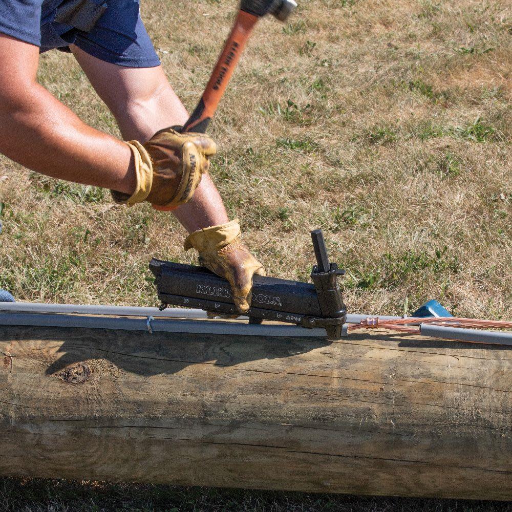 Klein Tools Utility Staple Holder - Ascmtools