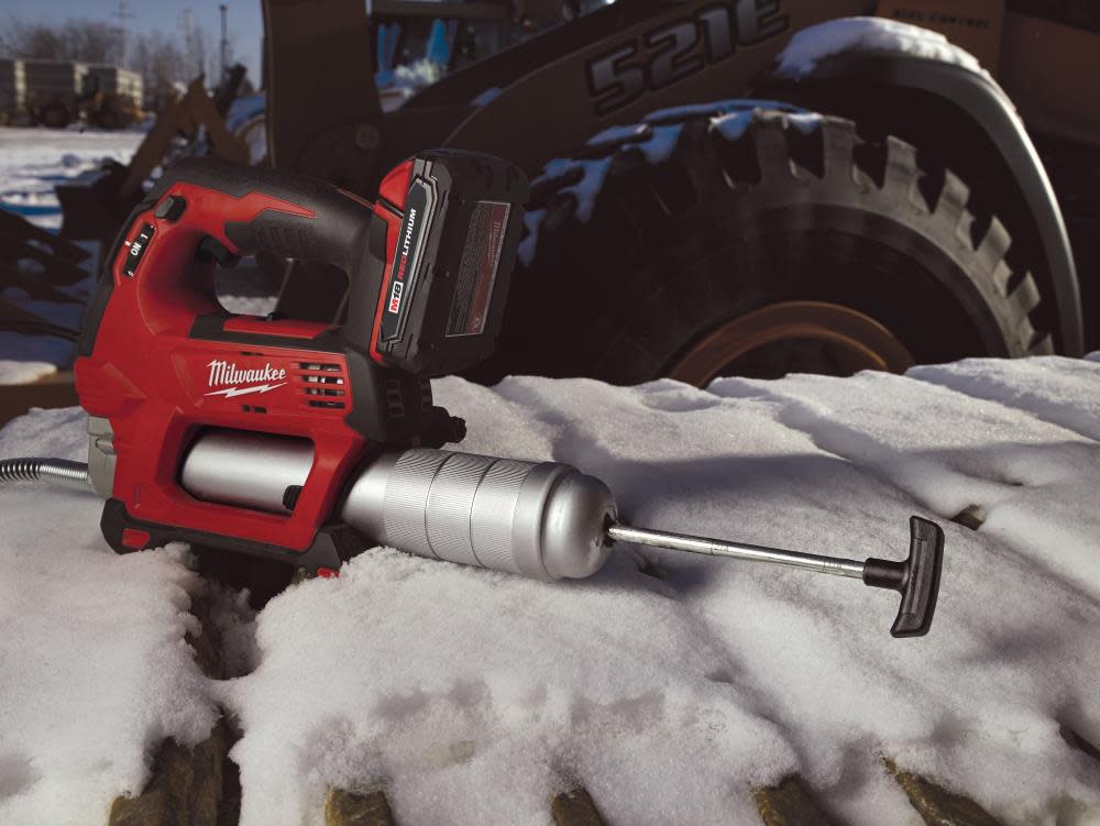 Milwaukee M18 FUEL HTIW with Grease Gun Kit - Ascmtools