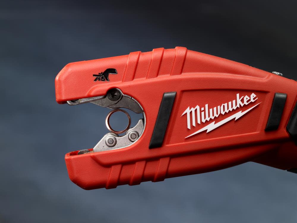 Milwaukee M12 Cordless Copper Tubing Cutter - Ascmtools