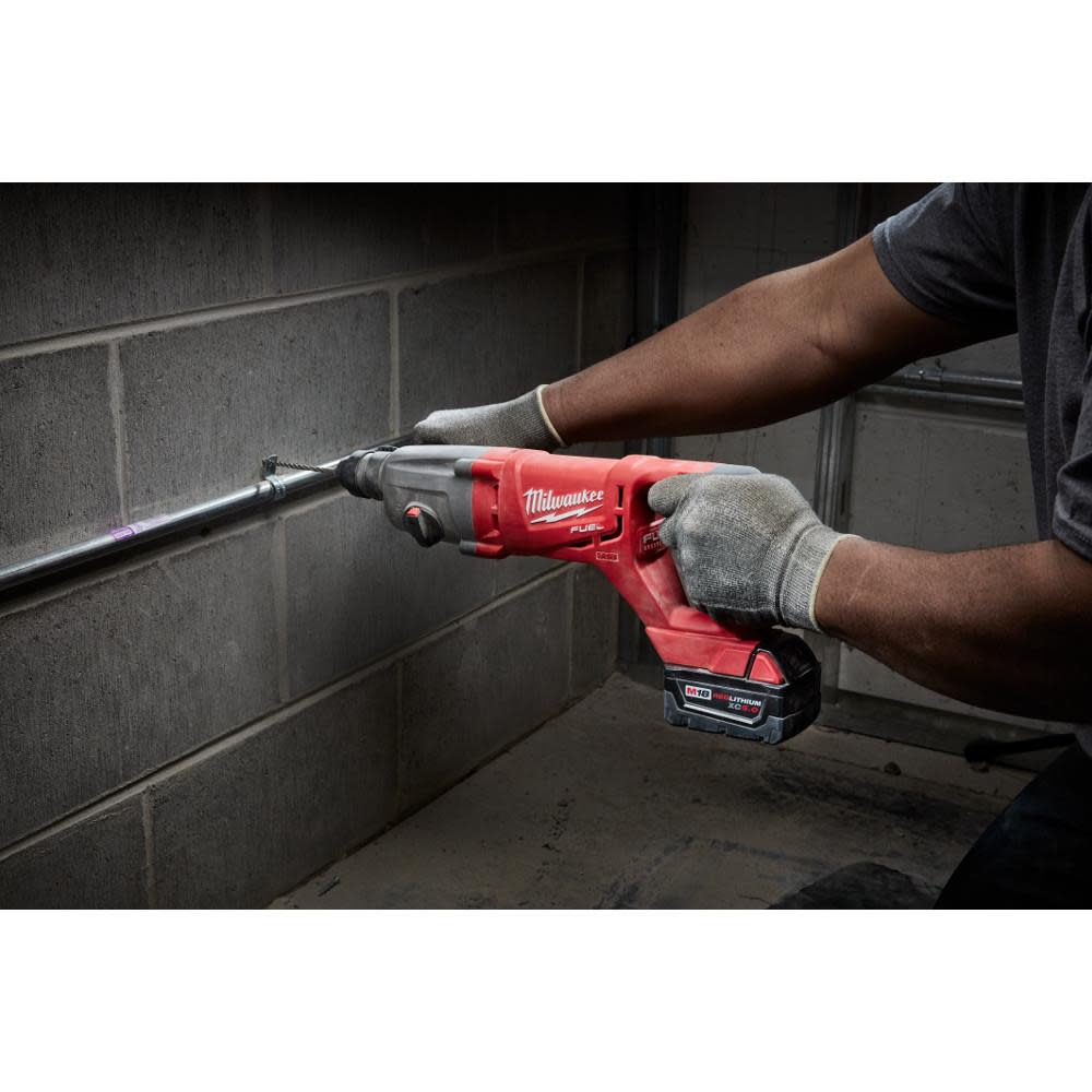 Milwaukee M18 FUEL D-handle Rotary Hammer Kit - Ascmtools