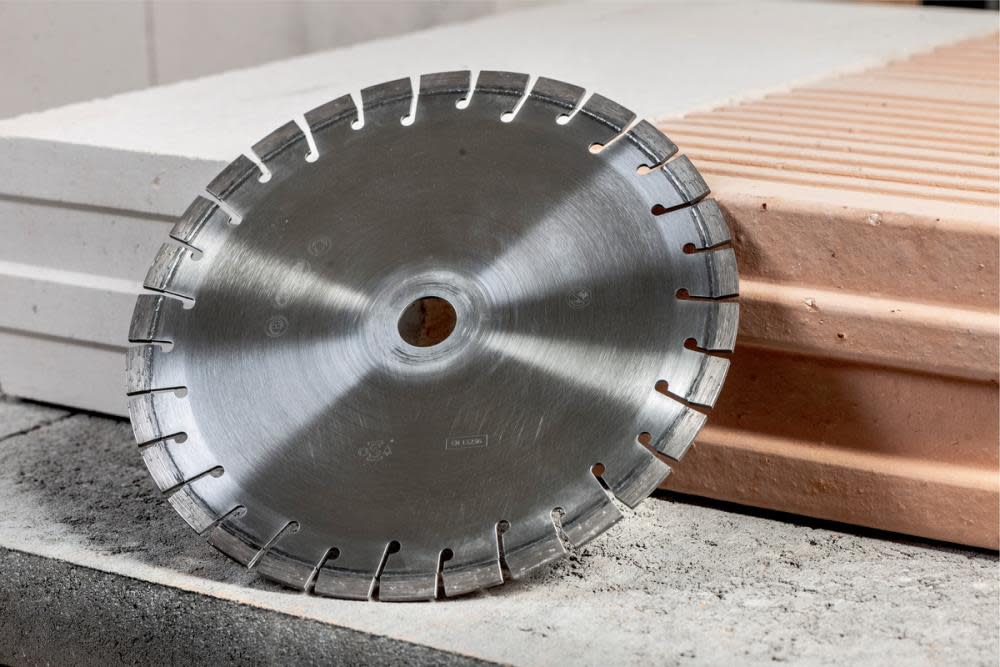 Metabo Diamond Cutting Disc 9″ x 7/8″ Universal 30 Segments - Ascmtools