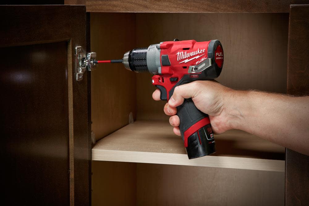 Milwaukee M12 FUEL 1/2 in. Drill Driver - Ascmtools