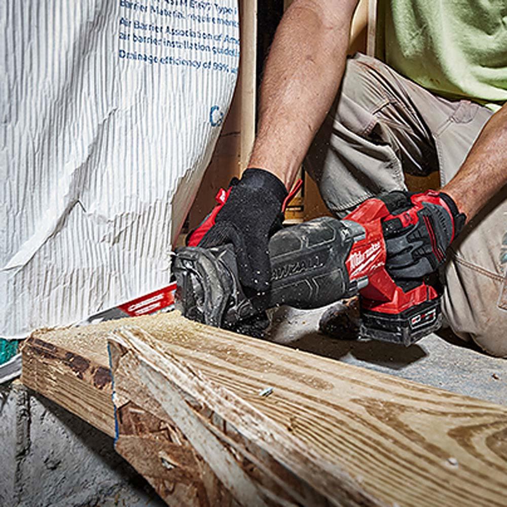 Milwaukee M18 FUEL SAWZALL Reciprocating Saw with ONE-KEY – 2 Battery XC5.0 Kit - Ascmtools