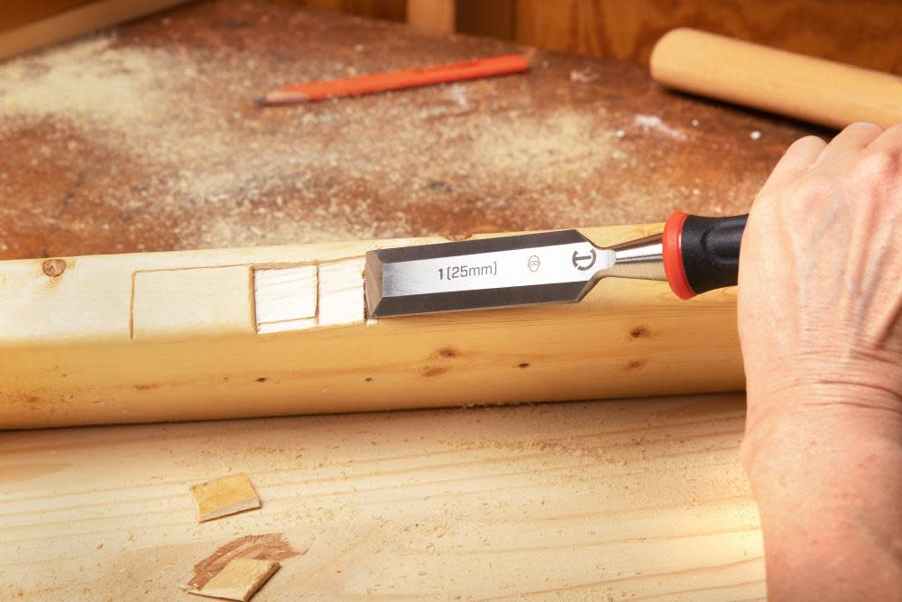 Crescent 1/4″ Wood Chisel - Ascmtools