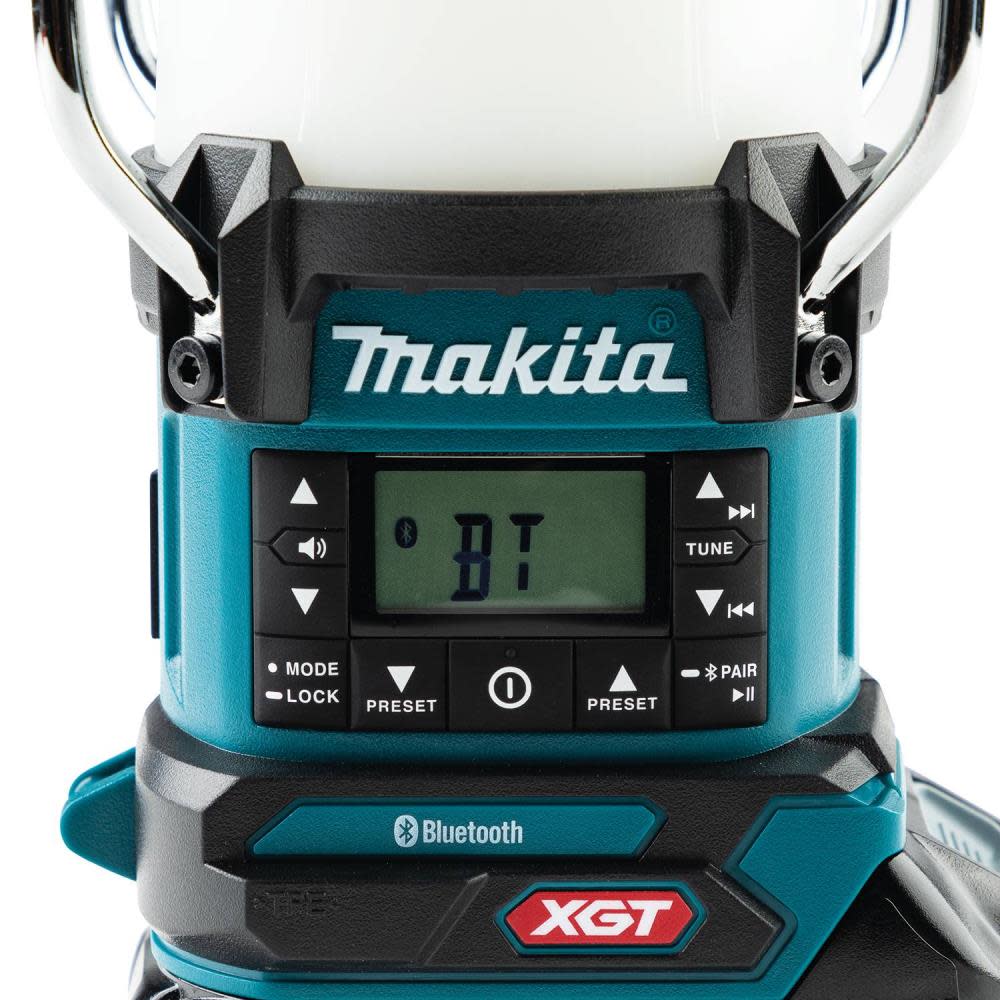 Makita 40V max XGT Lantern with Radio Bare Tool - Ascmtools