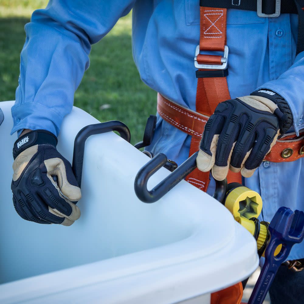 Klein Tools Hook for Aerial Baskets - Ascmtools