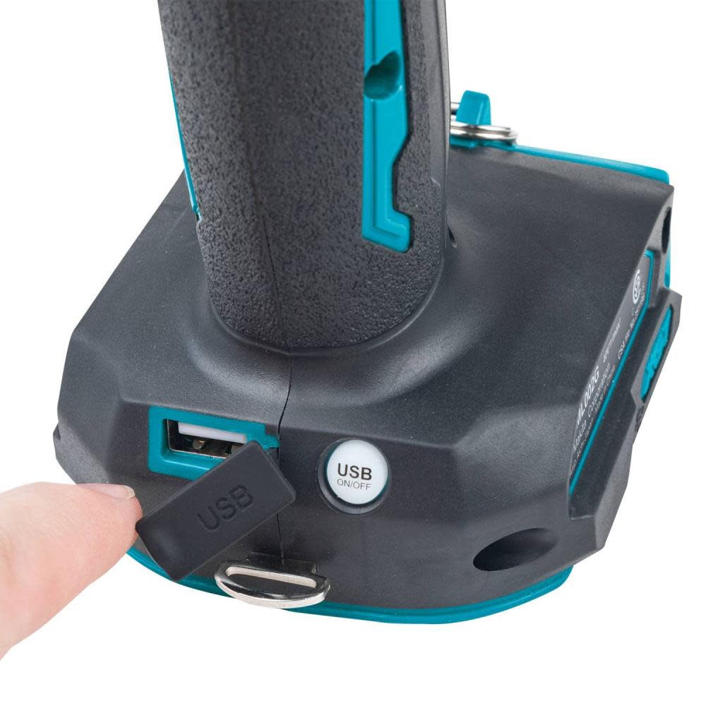 Makita XGT 40V max Cordless L.E.D. Lantern/Flashlight Bare Tool - Ascmtools