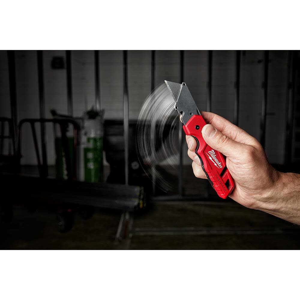 Milwaukee FASTBACK Folding Utility Knife with Blade Storage - Ascmtools