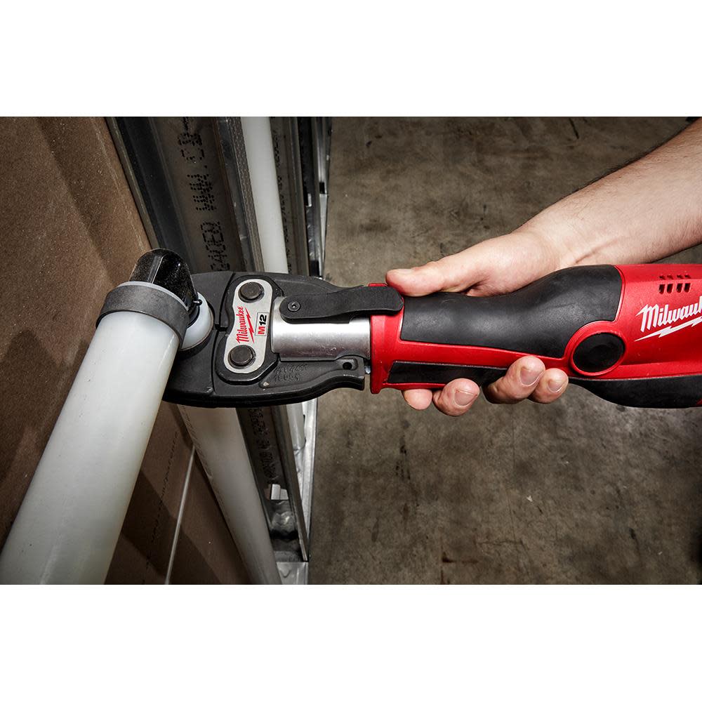 Milwaukee 1-1/2″ PEX Crimp (F1807) Jaw for M12 FORCE LOGIC Press Tool - Ascmtools