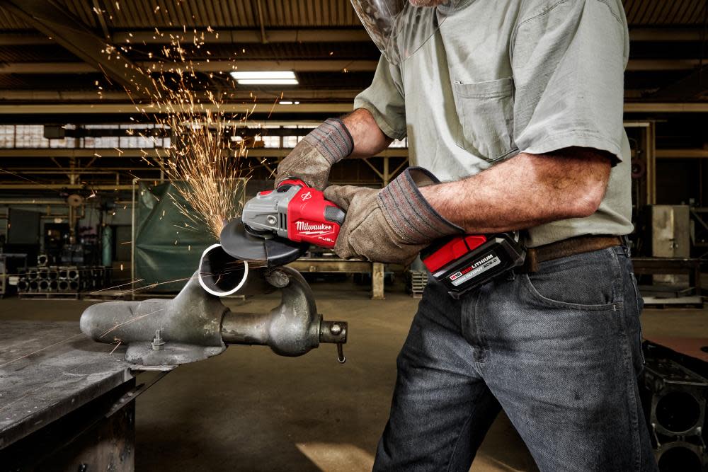Milwaukee M18 FUEL 4 1/2″-6″ Lock On Braking Grinder with Slide Switch Bare Tool Reconditioned - Ascmtools
