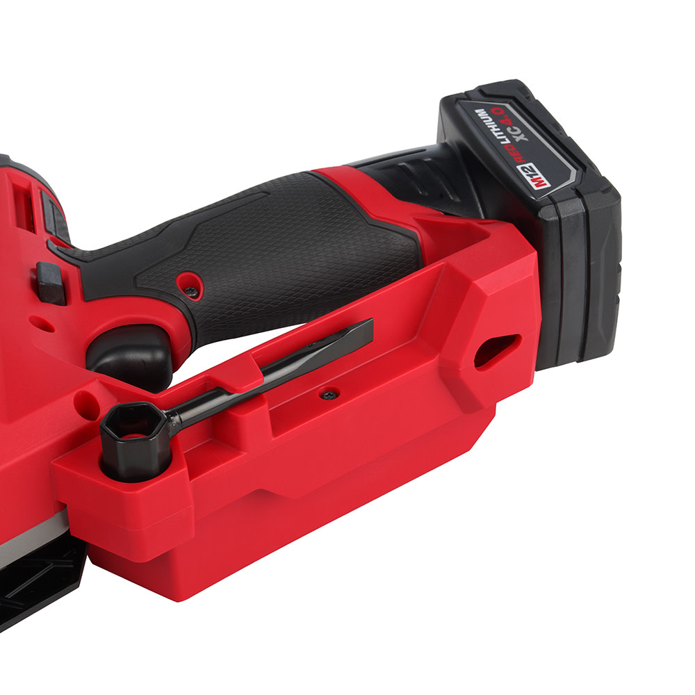 Milwaukee M12 FUEL HATCHET 6″ Pruning Saw Kit - Ascmtools