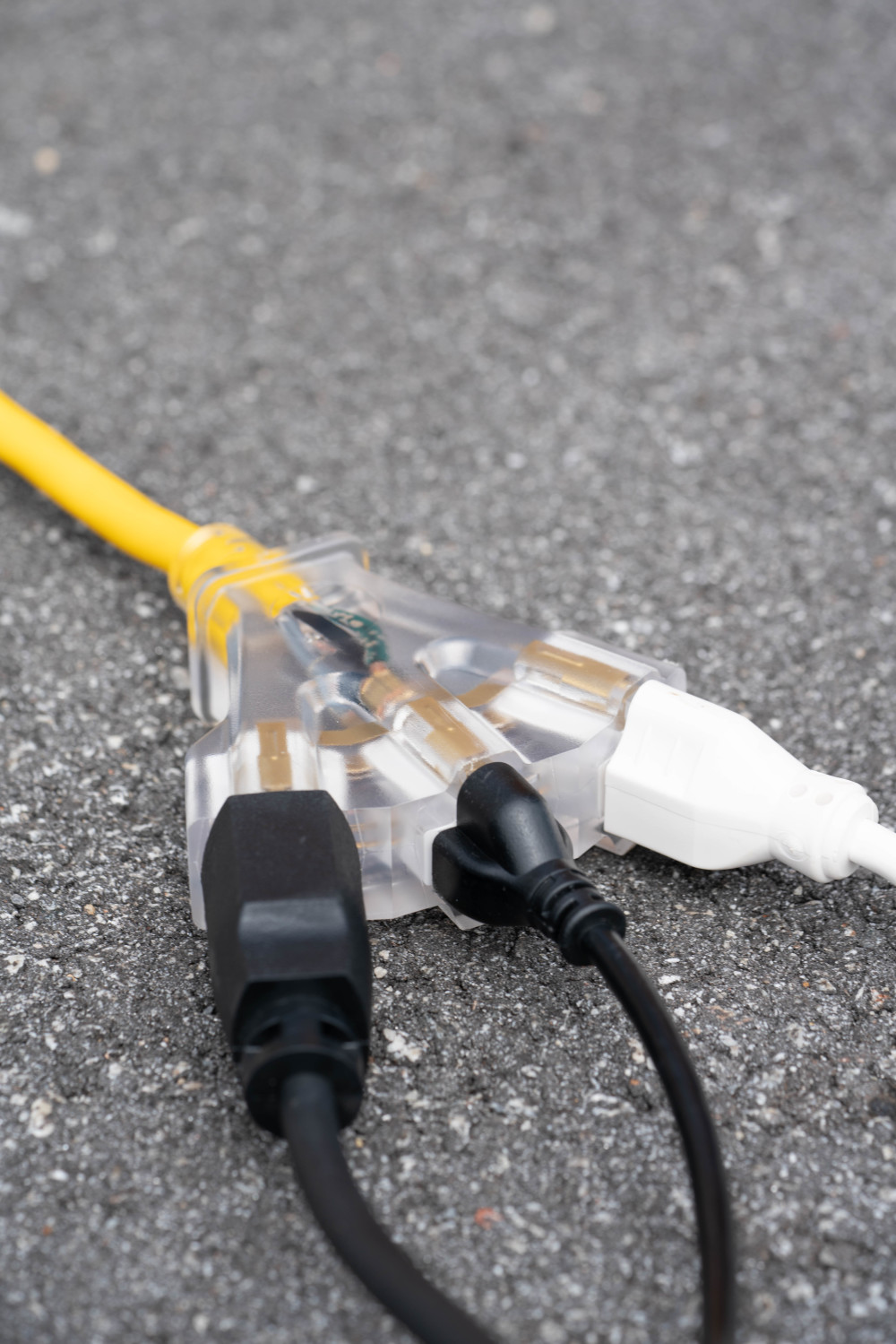 Southwire 3 Outlet Extension Cord Lighted End 12/3 SJTW 50′ - Ascmtools