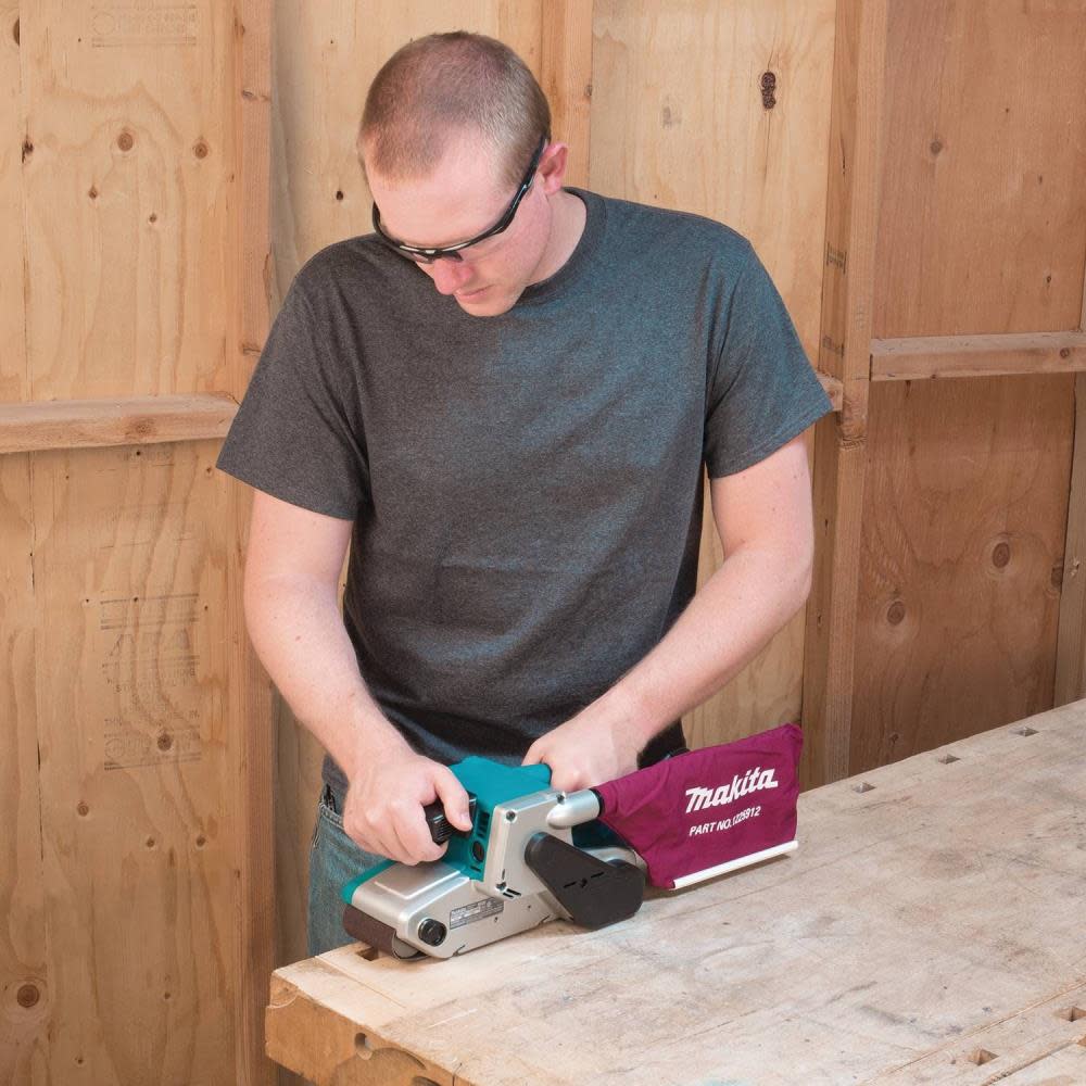 Makita 3 In. x 24 In. Belt Sander - Ascmtools