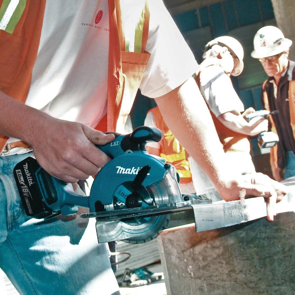 Makita 18V LXT Lithium-Ion Cordless 5-3/8 In. Metal Cutting Saw Kit (5.0Ah) - Ascmtools