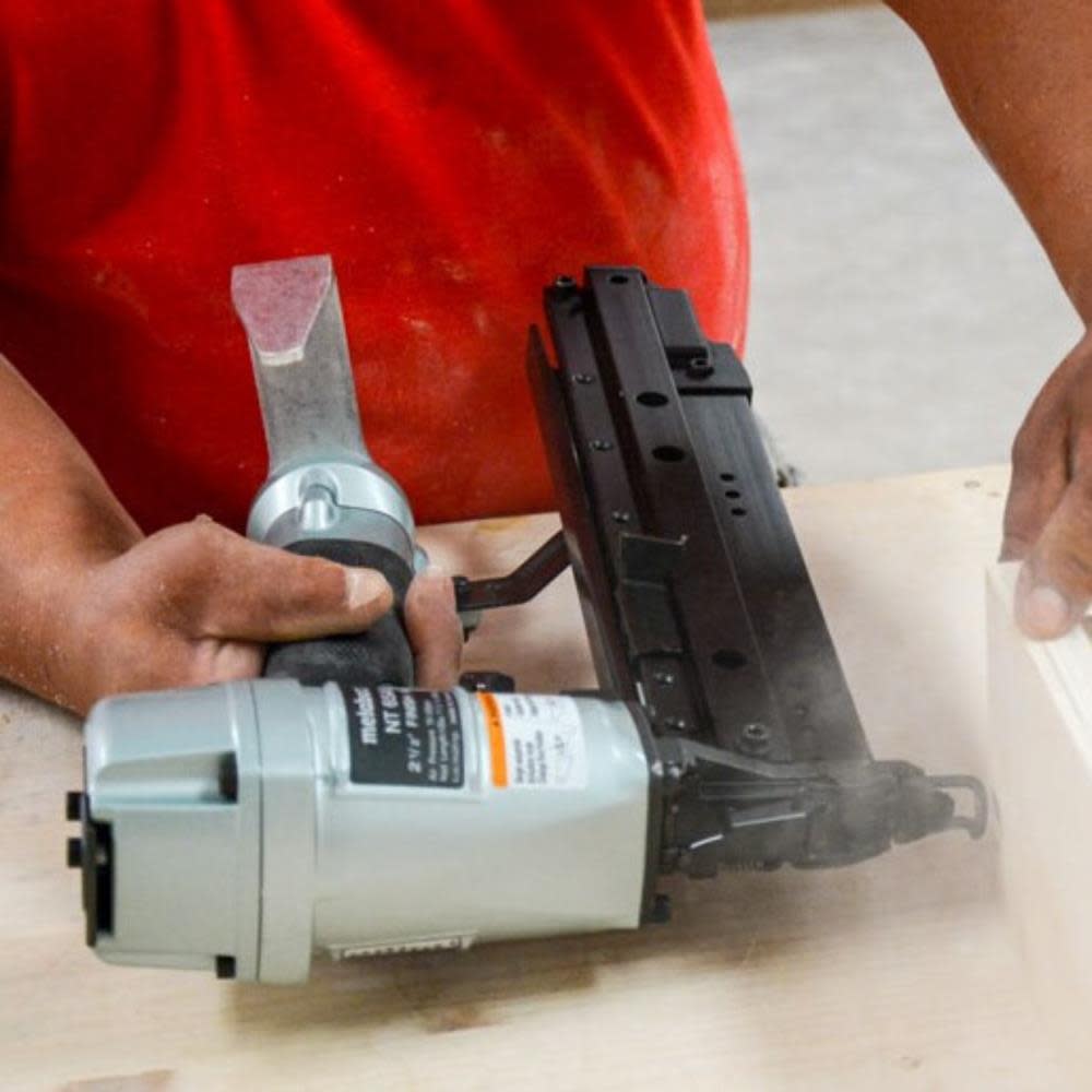 Metabo HPT 2-1/2″ 16-Gauge Pro Finish Nailer - Ascmtools