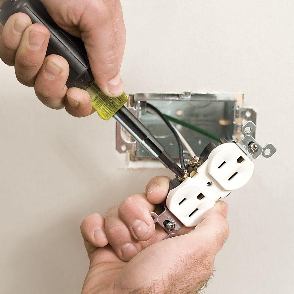 Klein Tools 11-in-1 Screwdriver/Nut Driver - Ascmtools