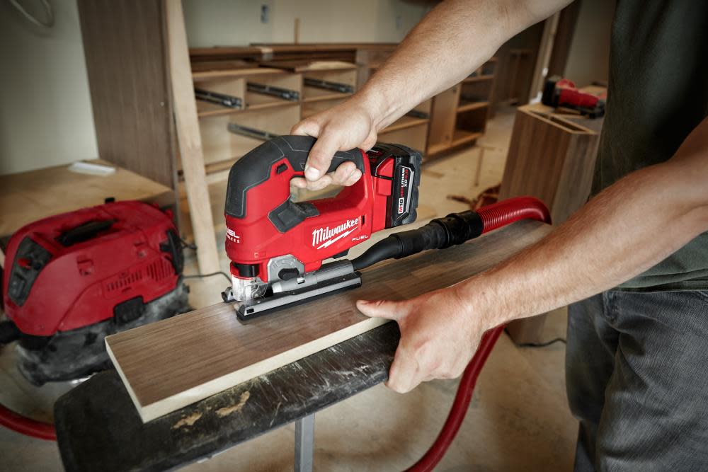 Milwaukee M18 FUEL D-handle Jig Saw Reconditioned - Ascmtools