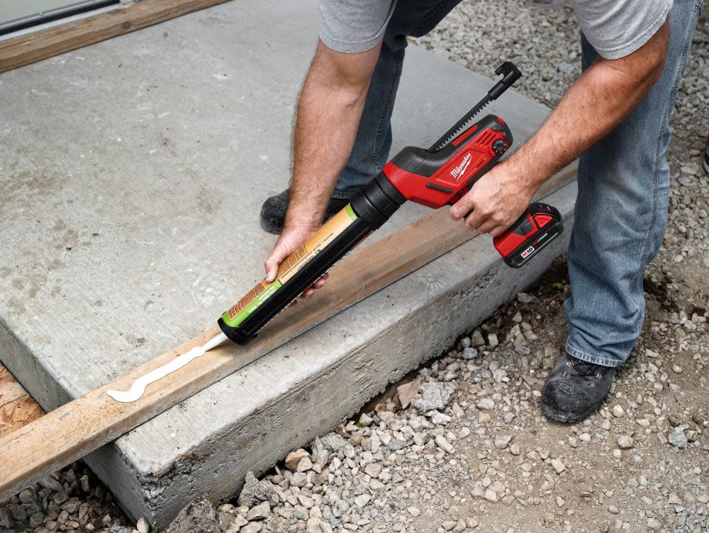 Milwaukee M18 Cordless 10 oz Caulk and Adhesive Gun (Bare Tool) - Ascmtools