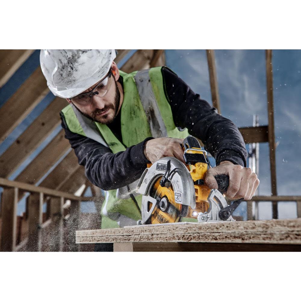 DEWALT Elite Series Circular Saw Blade 4pk Bundle with BONUS ToughSeries Tape Measure 35′ - Ascmtools