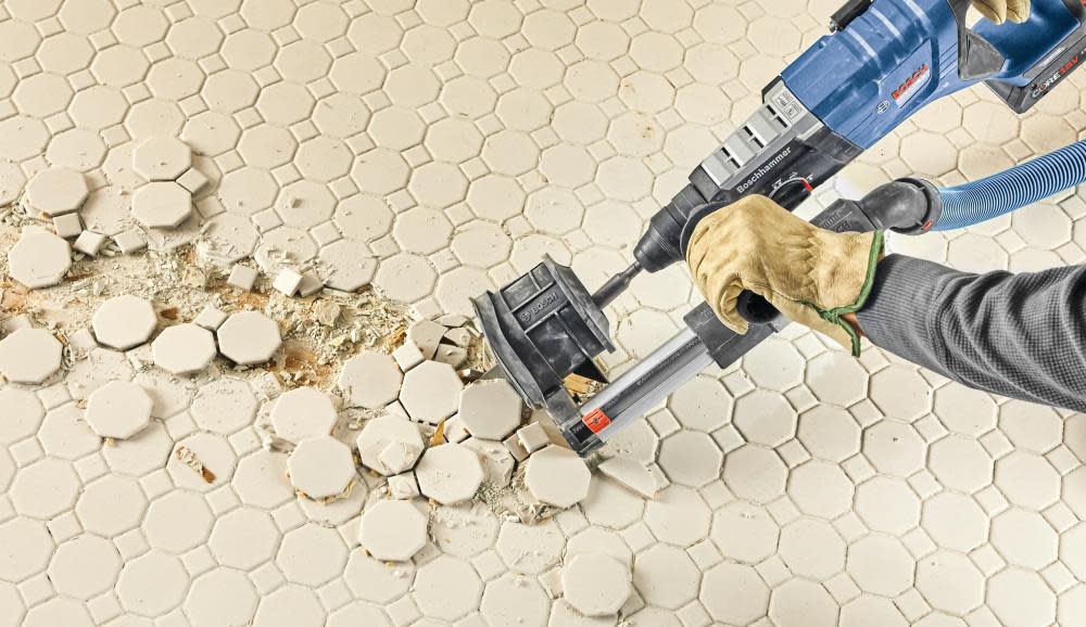 Bosch 18V Bulldog 1 1/8″ Rotary Hammer Kit - Ascmtools