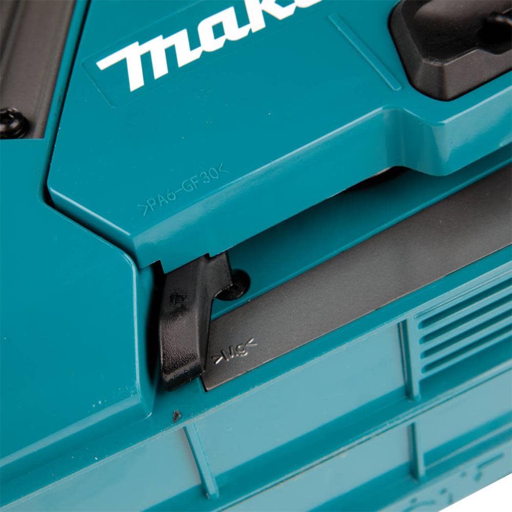 Makita 40V max XGT 18″ Chainsaw 5Ah Kit - Ascmtools
