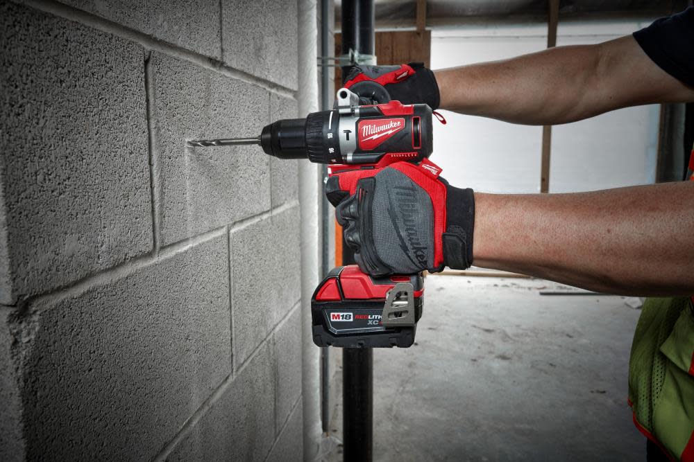 Milwaukee M18 Brushless Hammer Drill/Impact Combo Kit 2.04.0 - Ascmtools