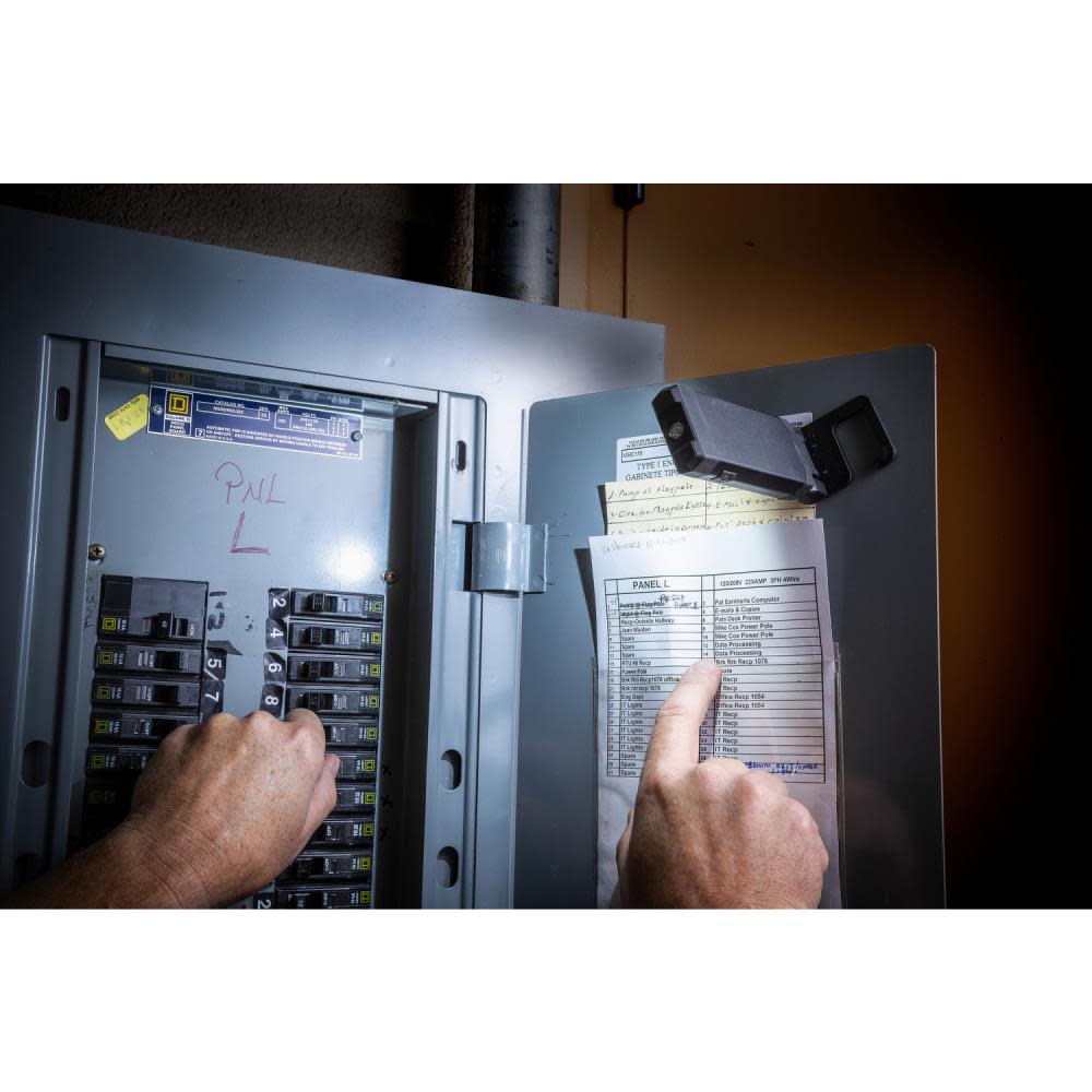 GEARWRENCH 300 Lumen Rechargeable Compact Work Light - Ascmtools