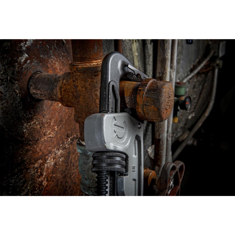 Crescent 18″ Aluminum K9 Jaw Pipe Wrench - Ascmtools