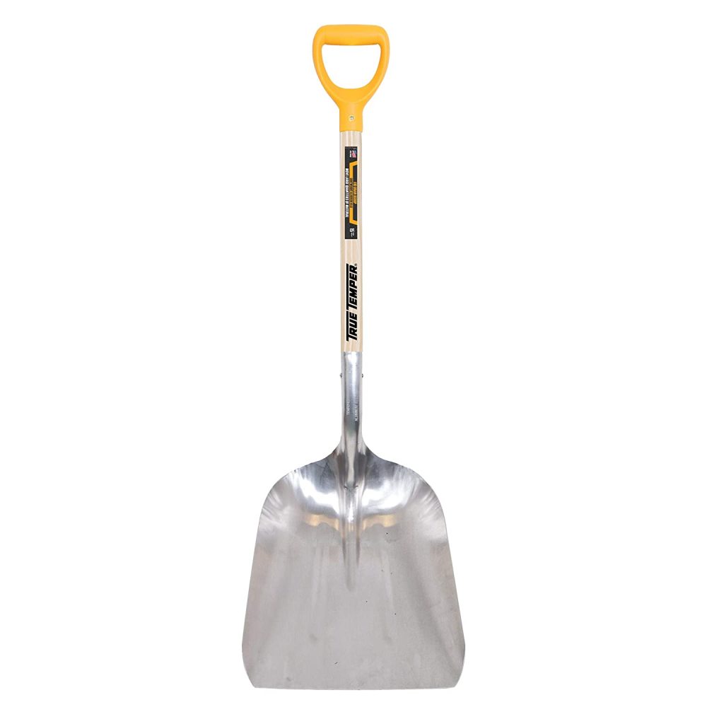 True Temper #12 Aluminum Scoop with D-Grip on 26″ Hardwood Handle - Ascmtools