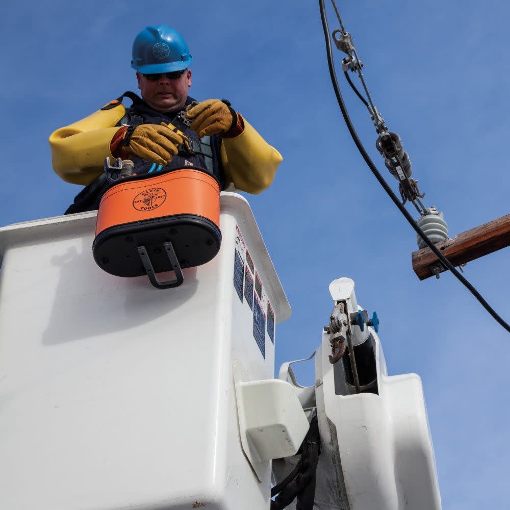 Klein Tools Hard-Body Oval Bucket with Kickstand - Ascmtools