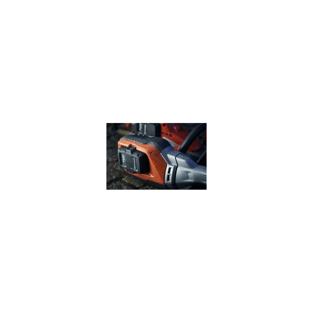 Husqvarna 530iPT5 40V Battery Powered Telescopic Pole Saw Kit - Ascmtools