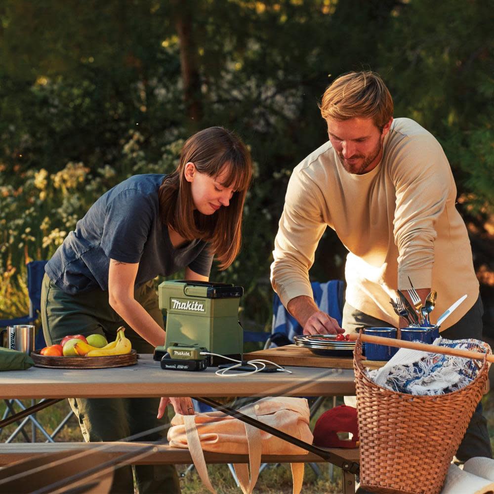 Makita Outdoor Adventure 18V LXT Coffee Maker - Ascmtools