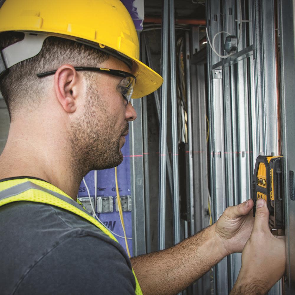 DEWALT 12 V Red Cross Line Laser - Ascmtools