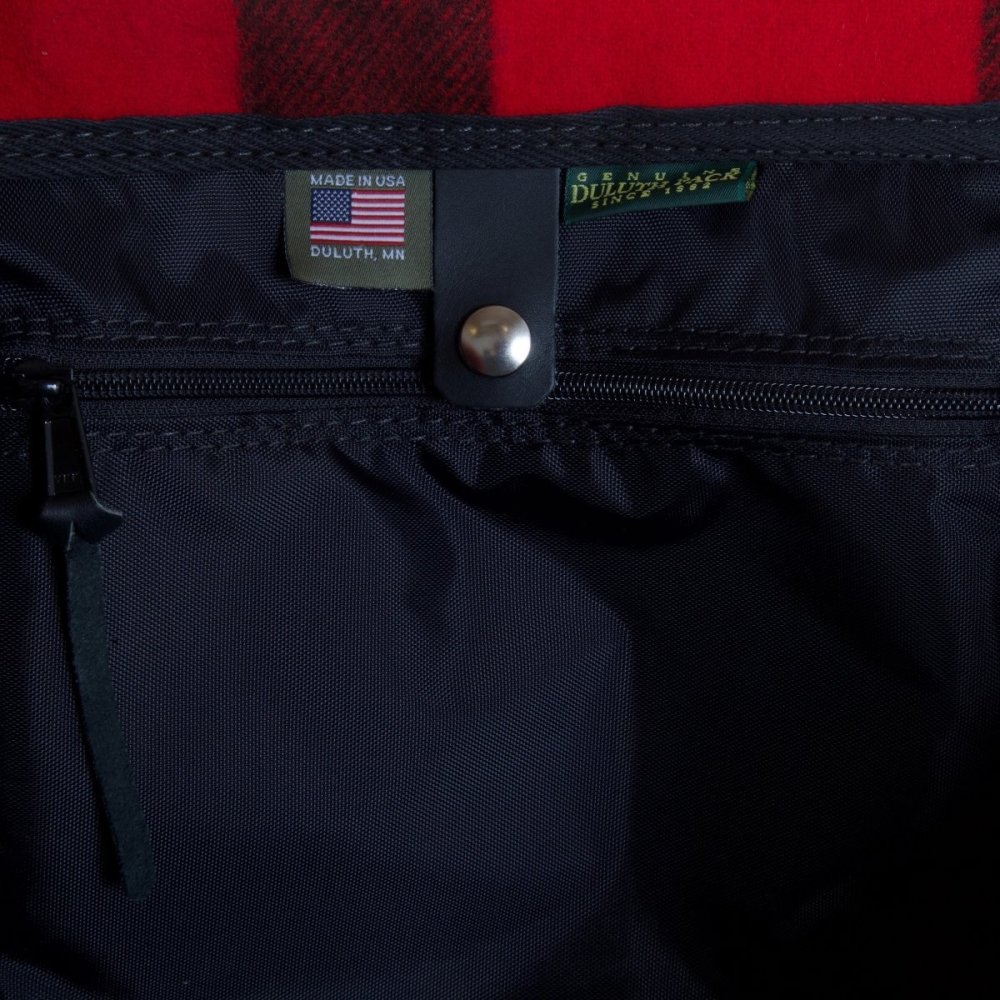 Duluth Pack 33 Liters Capacity Classic Market Tote - Ascmtools