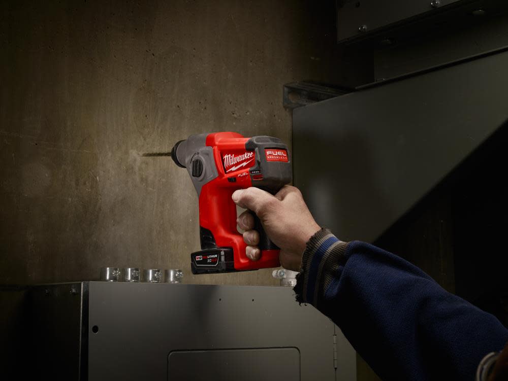 Milwaukee M12 FUEL  SDS Plus Rotary Hammer Kit - Ascmtools