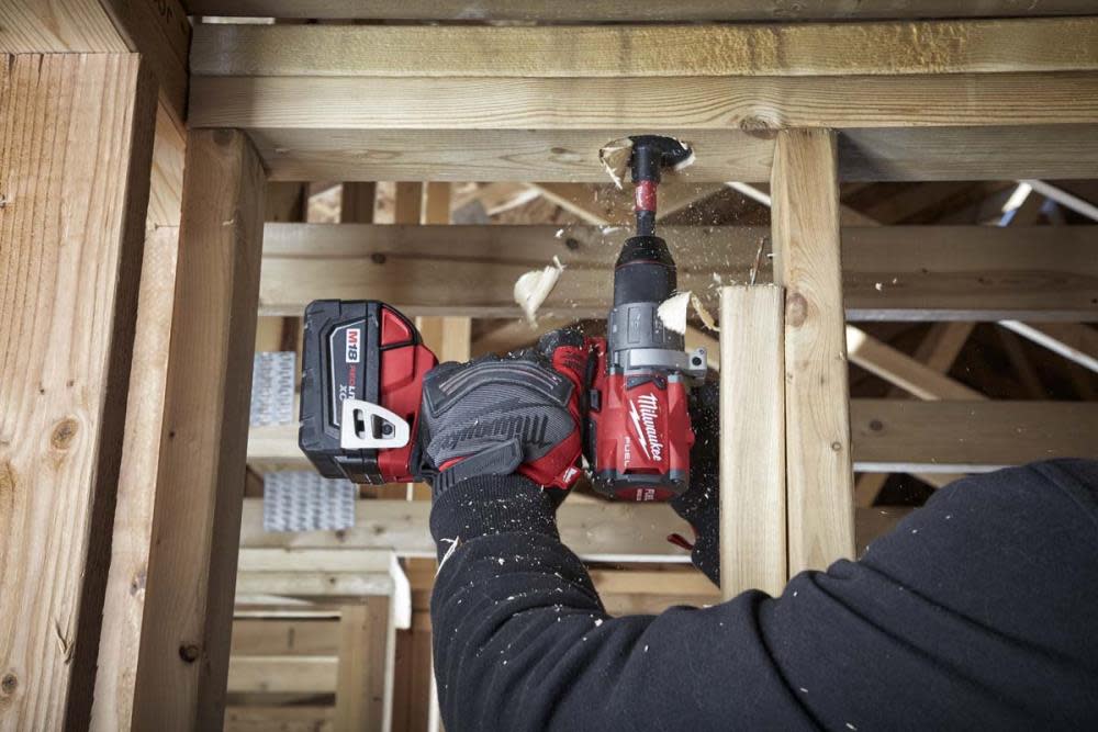Milwaukee M18 FUEL 2-Tool Hammer Drill/Impact Driver Combo Kit - Ascmtools