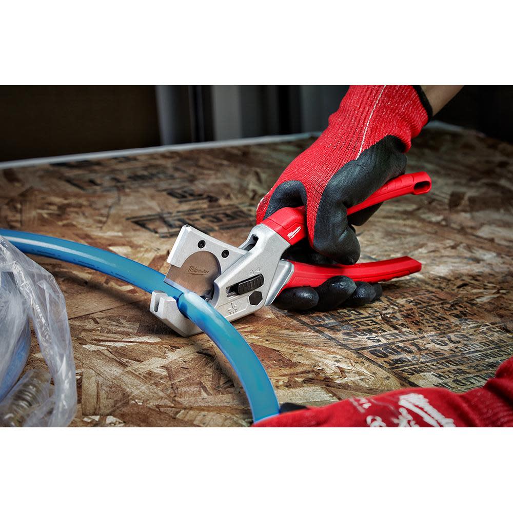 Milwaukee PEX & Tubing Cutter - Ascmtools