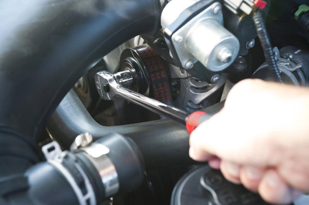 GEARWRENCH 13 Pc 3/8″ Drive 12 Point Standard SAE Socket Set - Ascmtools