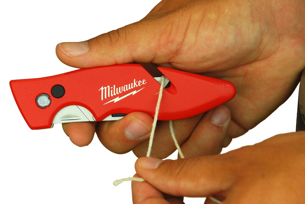 Milwaukee Fastback Flip-Blade Utility Knife - Ascmtools