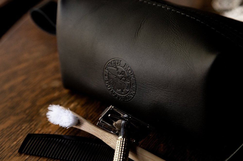 Duluth Pack 1 Liter Capacity Black Small Leather Travel Kit Bag - Ascmtools