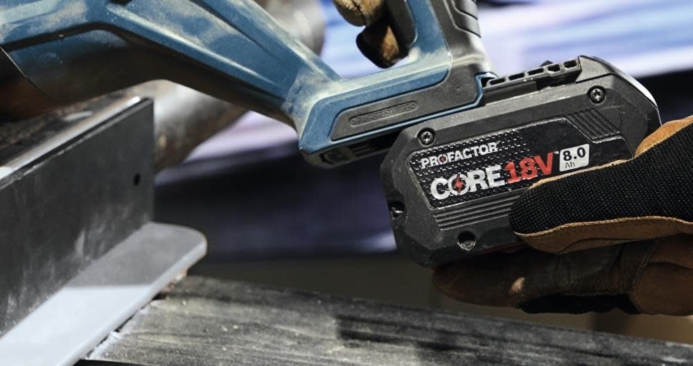 Bosch PROFACTOR 18V 1 1/8″ Reciprocating Saw Kit with CORE18V 8.0 Ah PROFACTOR Performance Battery - Ascmtools