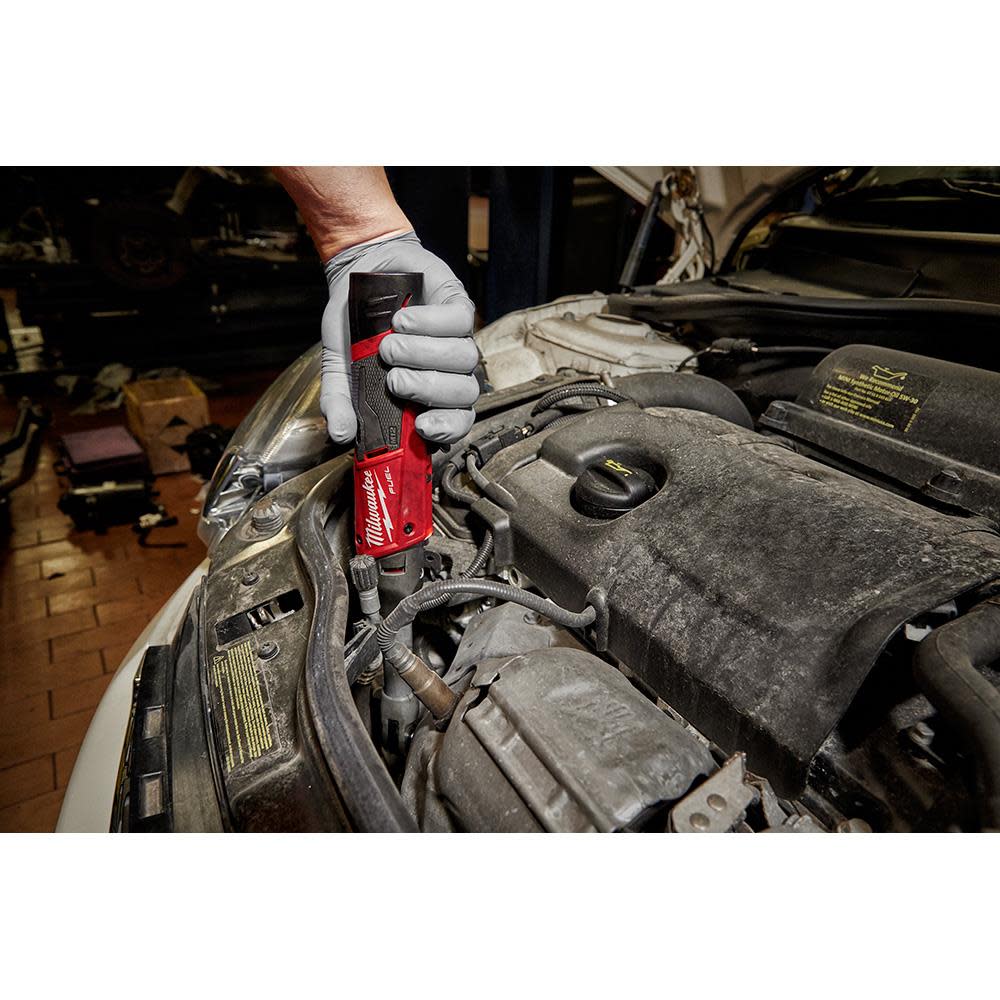 Milwaukee M12 FUEL 1/4 in. Extended Reach Ratchet Reconditioned - Ascmtools
