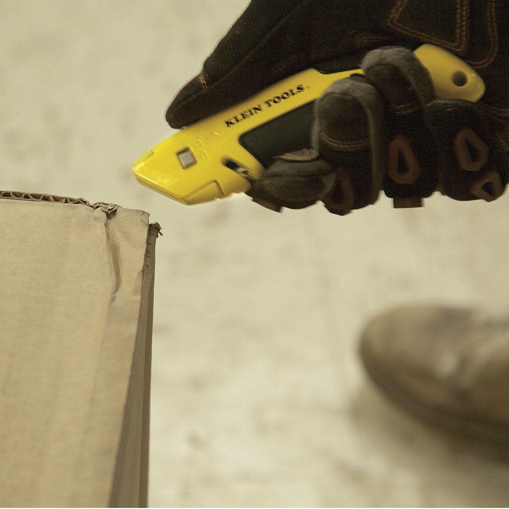 Klein Tools Self-Retracting Utility Knife - Ascmtools