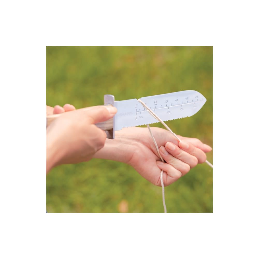 Fiskars Wooden Handle Multi Purpose Hori Hori Planting Tool - Ascmtools