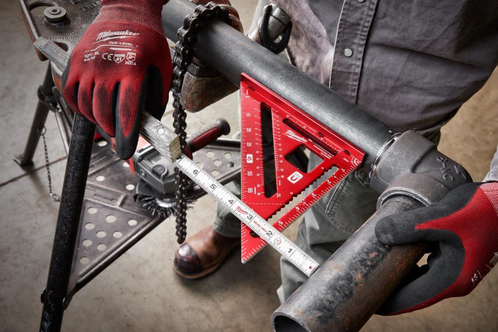Milwaukee 7 in. Magnetic Rafter Square - Ascmtools