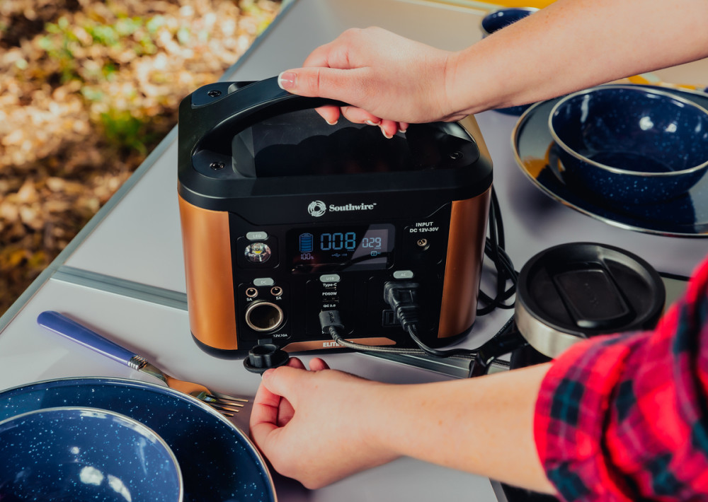 Southwire Elite 200 Series Portable Power Station - Ascmtools