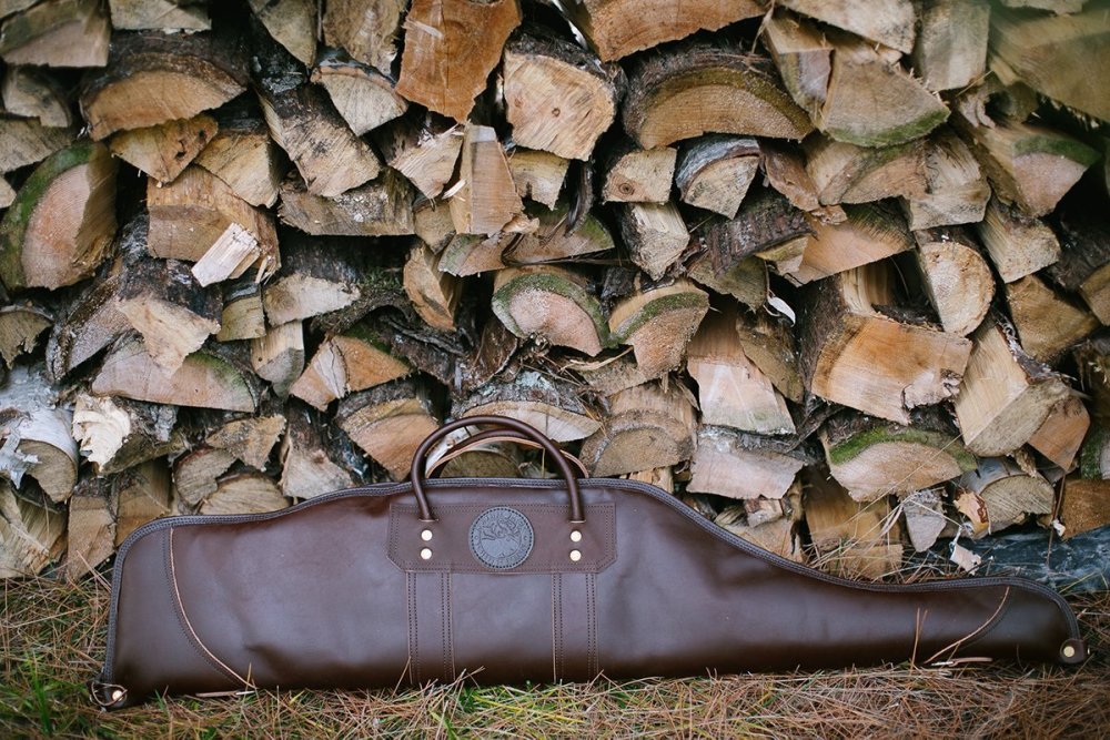 Duluth Pack 49 In. L Brown Smooth Leather Rifle Case With Scope - Ascmtools