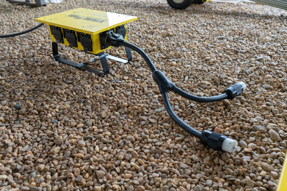 Southwire Y-Adapter 3′ 6/4 SEOW - Ascmtools