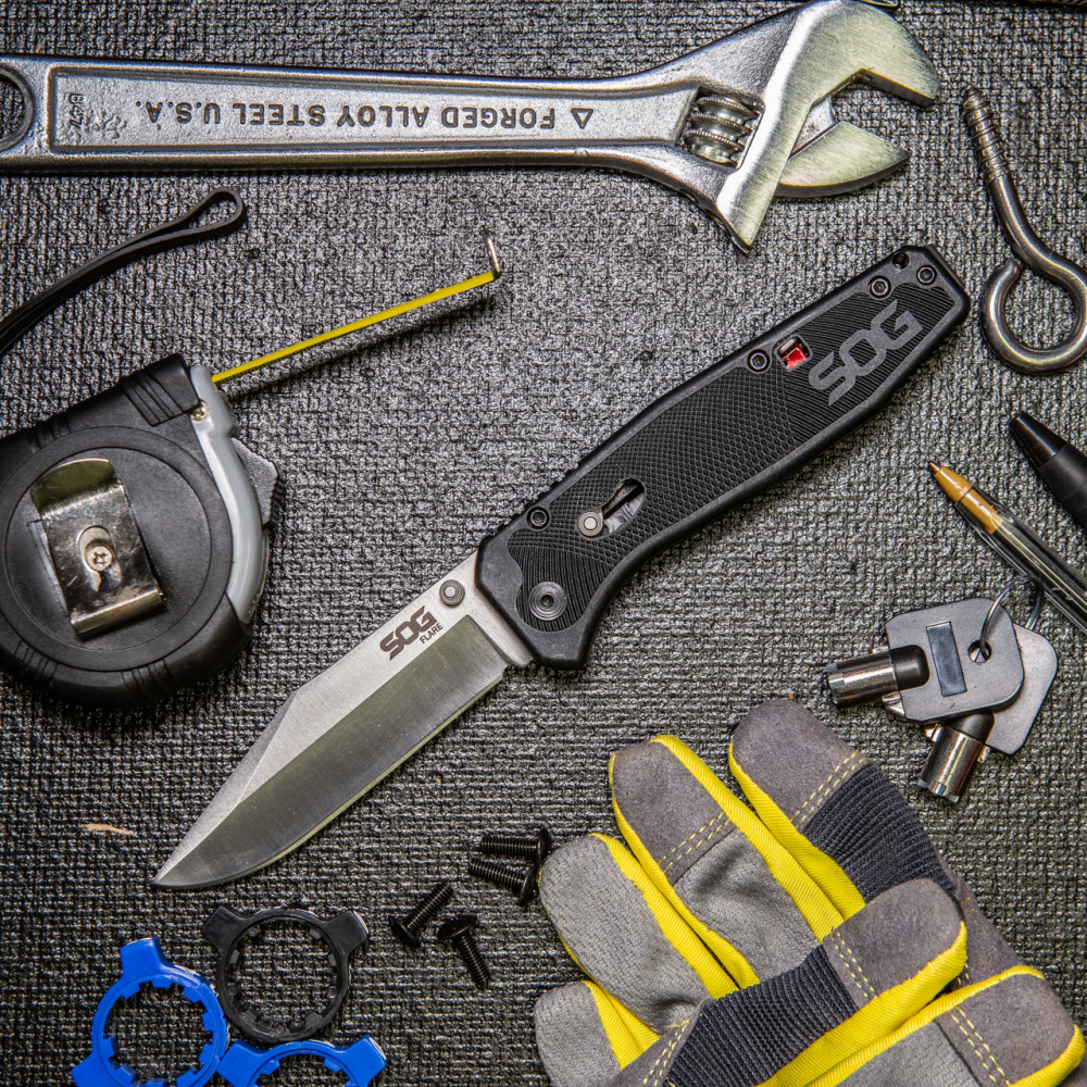 SOG Flare Folding Knife - Ascmtools